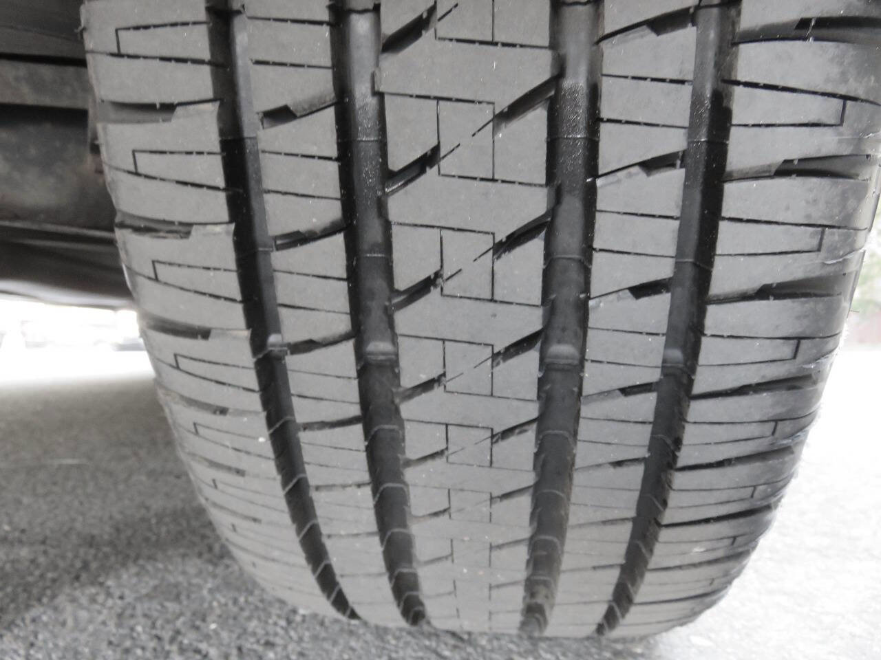 Used 2016 Toyota Sequoia Platinum image 39