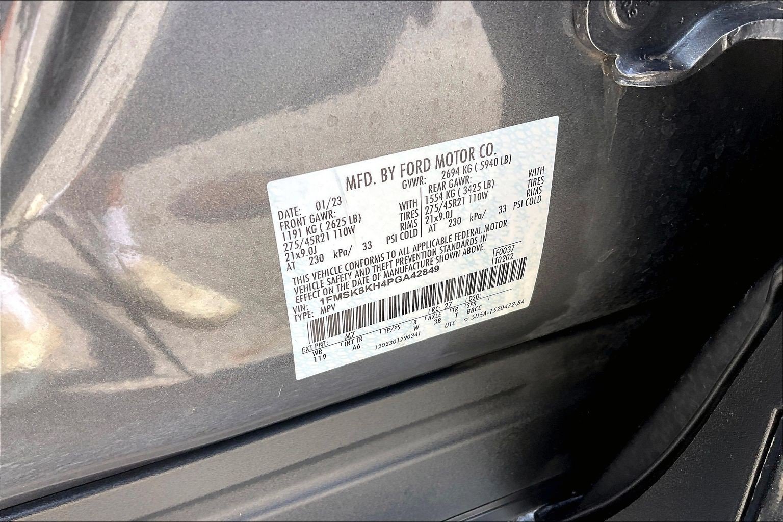 Used 2023 Ford Explorer ST-Line AWD/4WD image 37