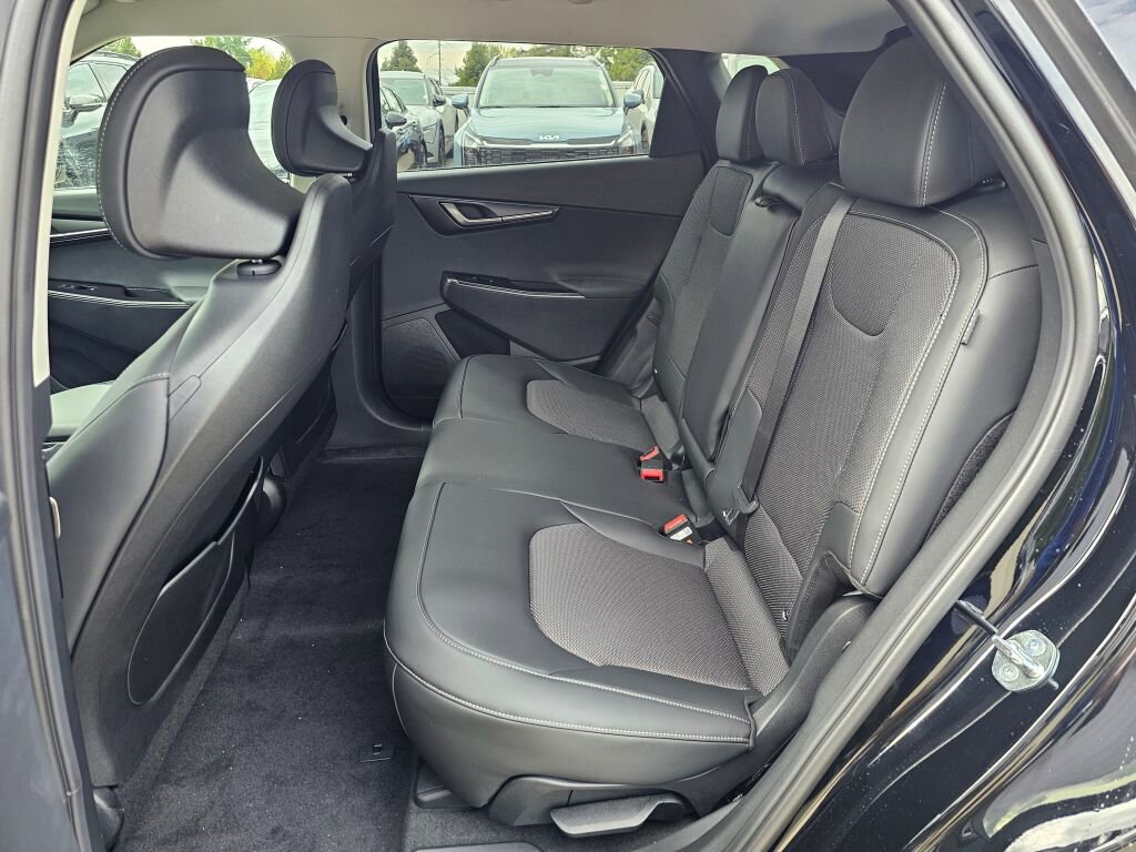 New 2025 Kia EV6 Light w/ Light LR Technology Package image 21