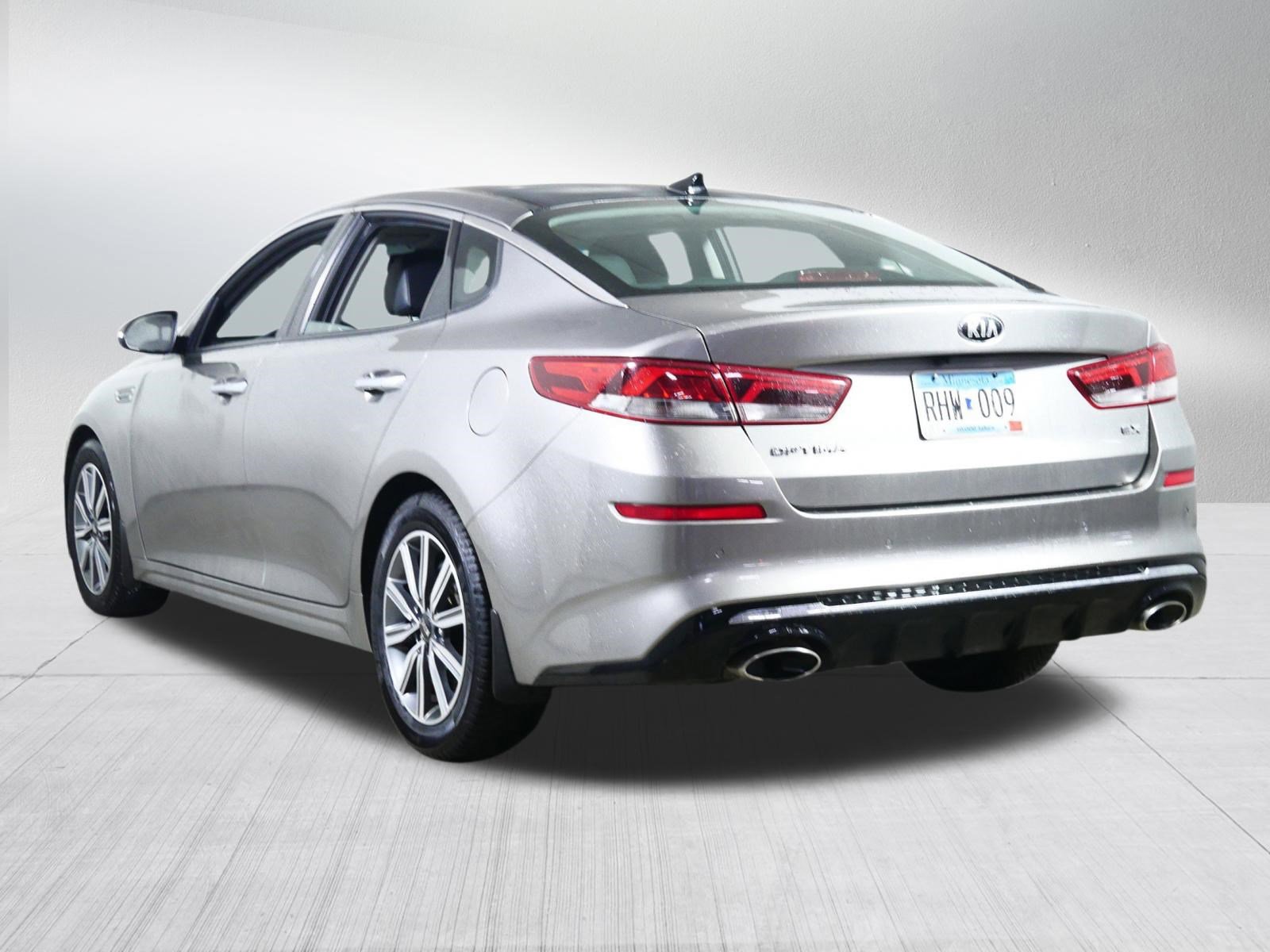 Used 2019 Kia Optima EX w/ EX Premium Package image 5
