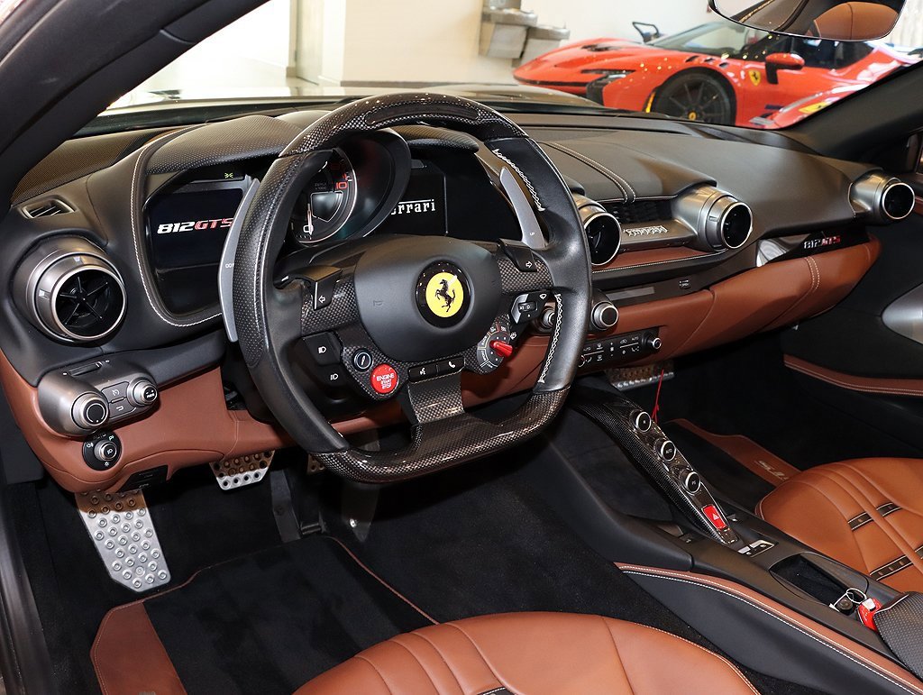 Certified 2021 Ferrari 812 GTS image 79