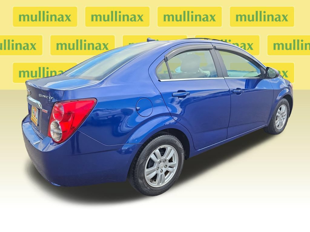 Used 2013 Chevrolet Sonic LT FWD image 3