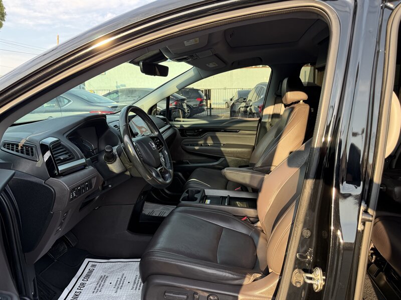 Used 2019 Honda Odyssey Elite image 9