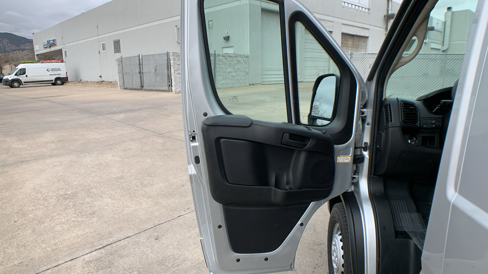 New 2026 RAM ProMaster 2500 w/ Convenience Group FWD image 11