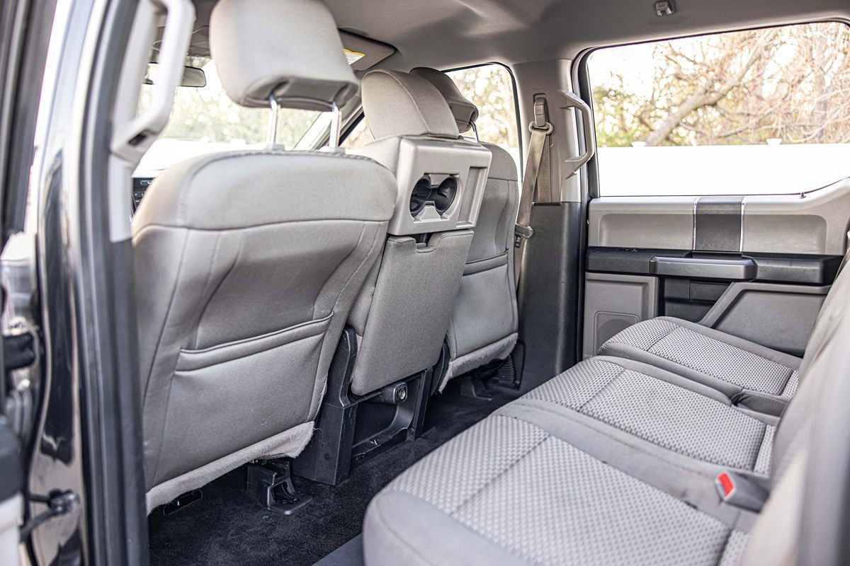 Used 2015 Ford F150 XLT AWD/4WD image 31