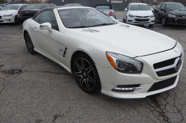 Used 2015 Mercedes-Benz SL 550 image 4