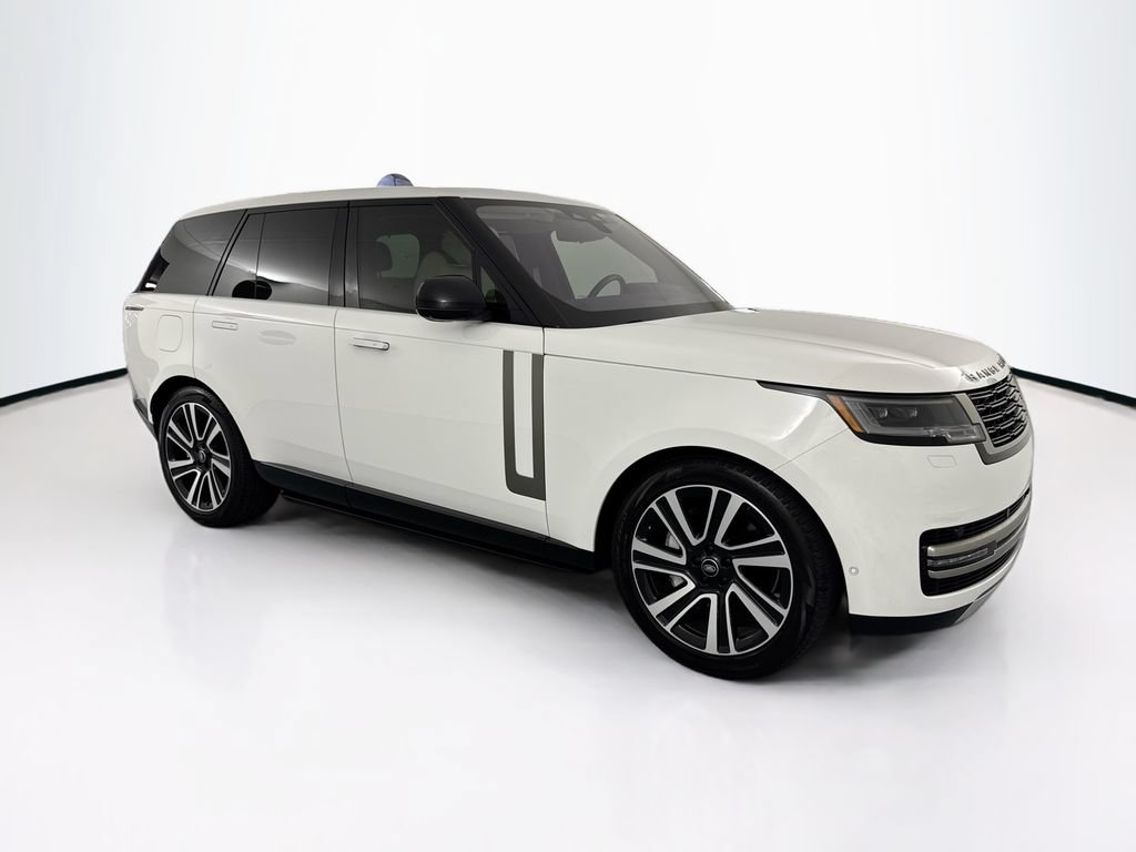 Certified 2023 Land Rover Range Rover SE AWD/4WD image 3