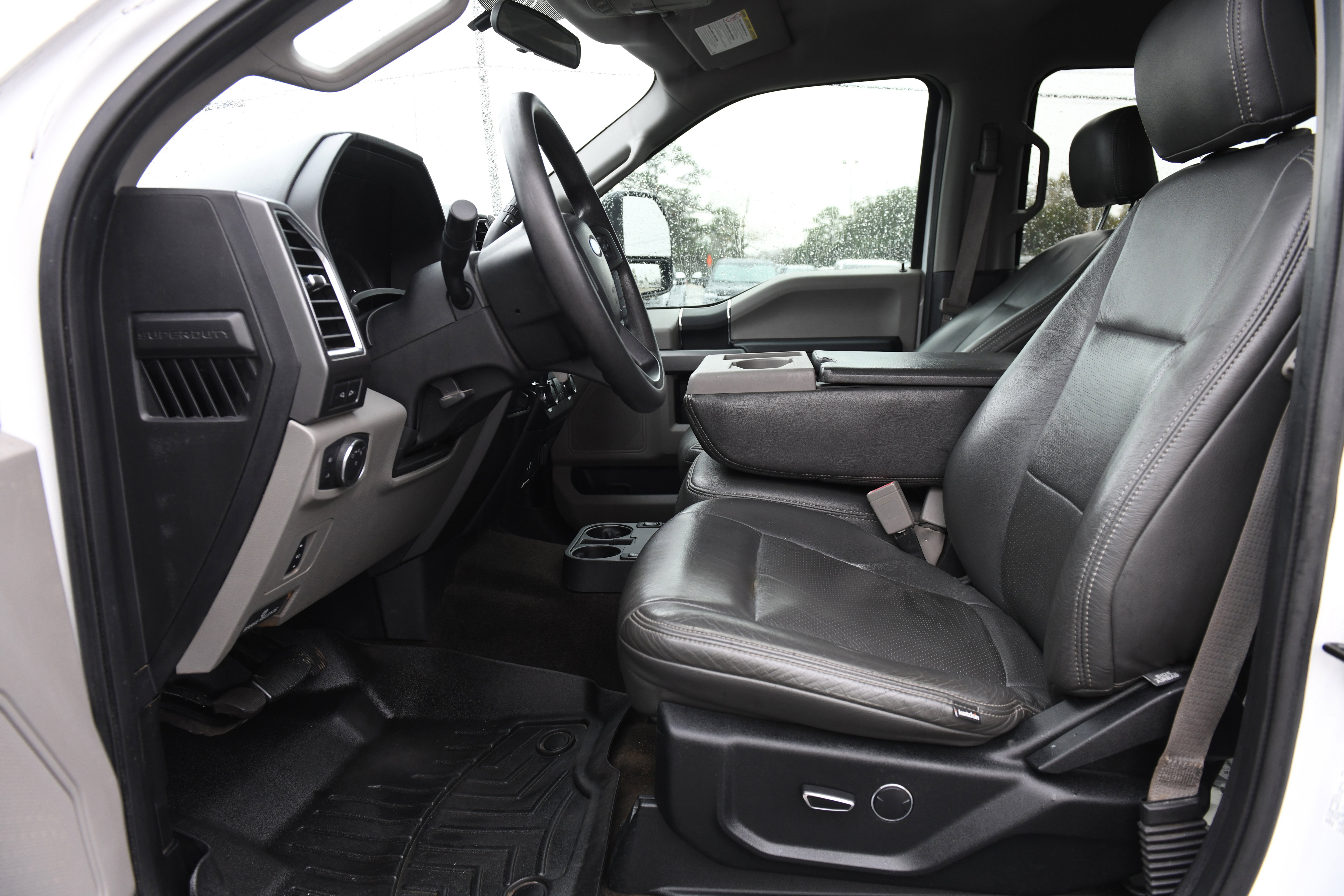 Used 2018 Ford F250 XLT w/ XLT Value Package AWD/4WD image 30