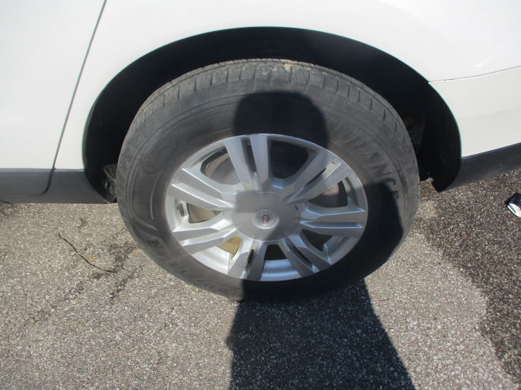 Used 2016 Cadillac SRX Luxury image 7