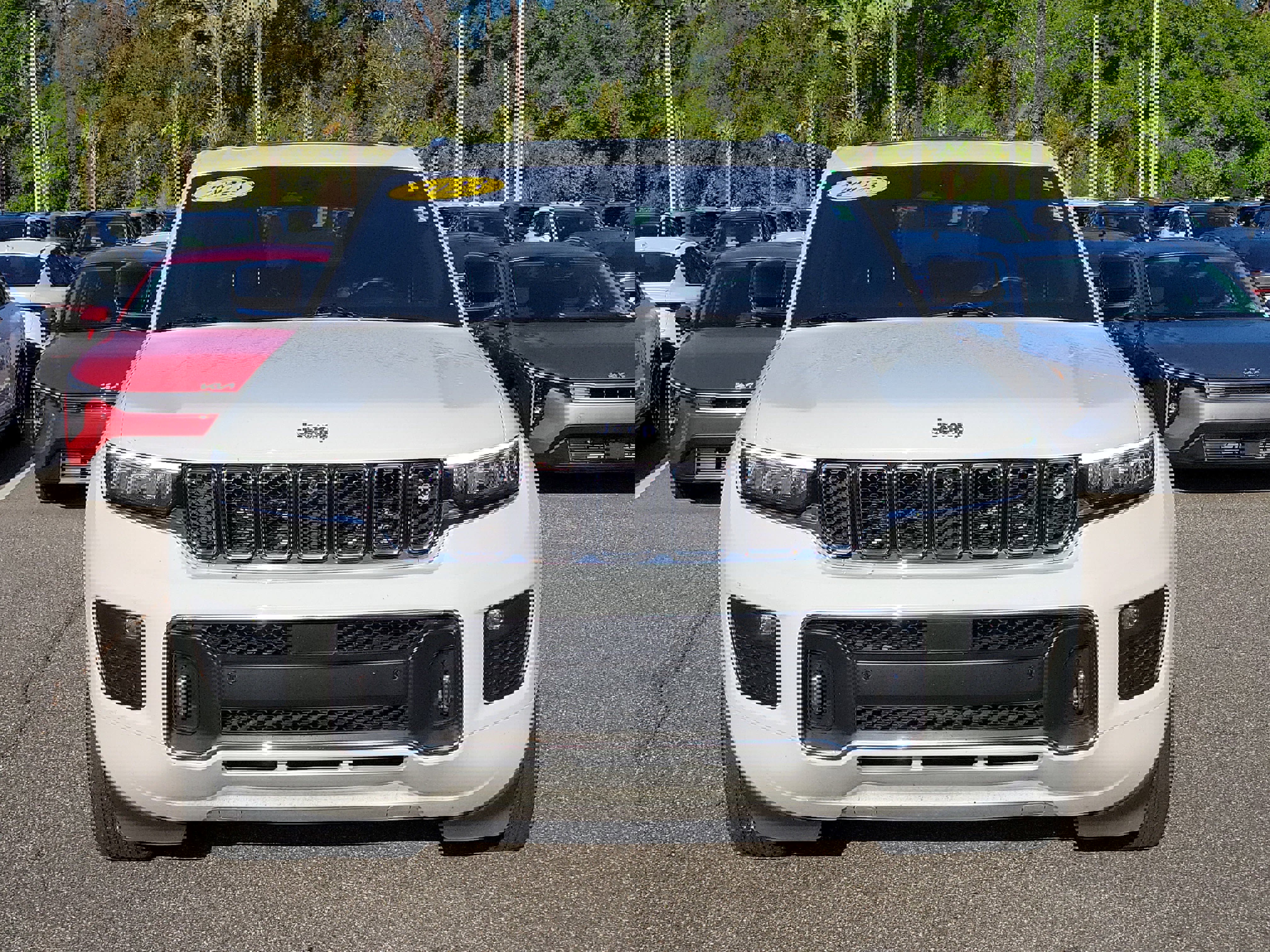 Used 2023 Jeep Grand Cherokee Overland w/ Adv Protech Group III image 2