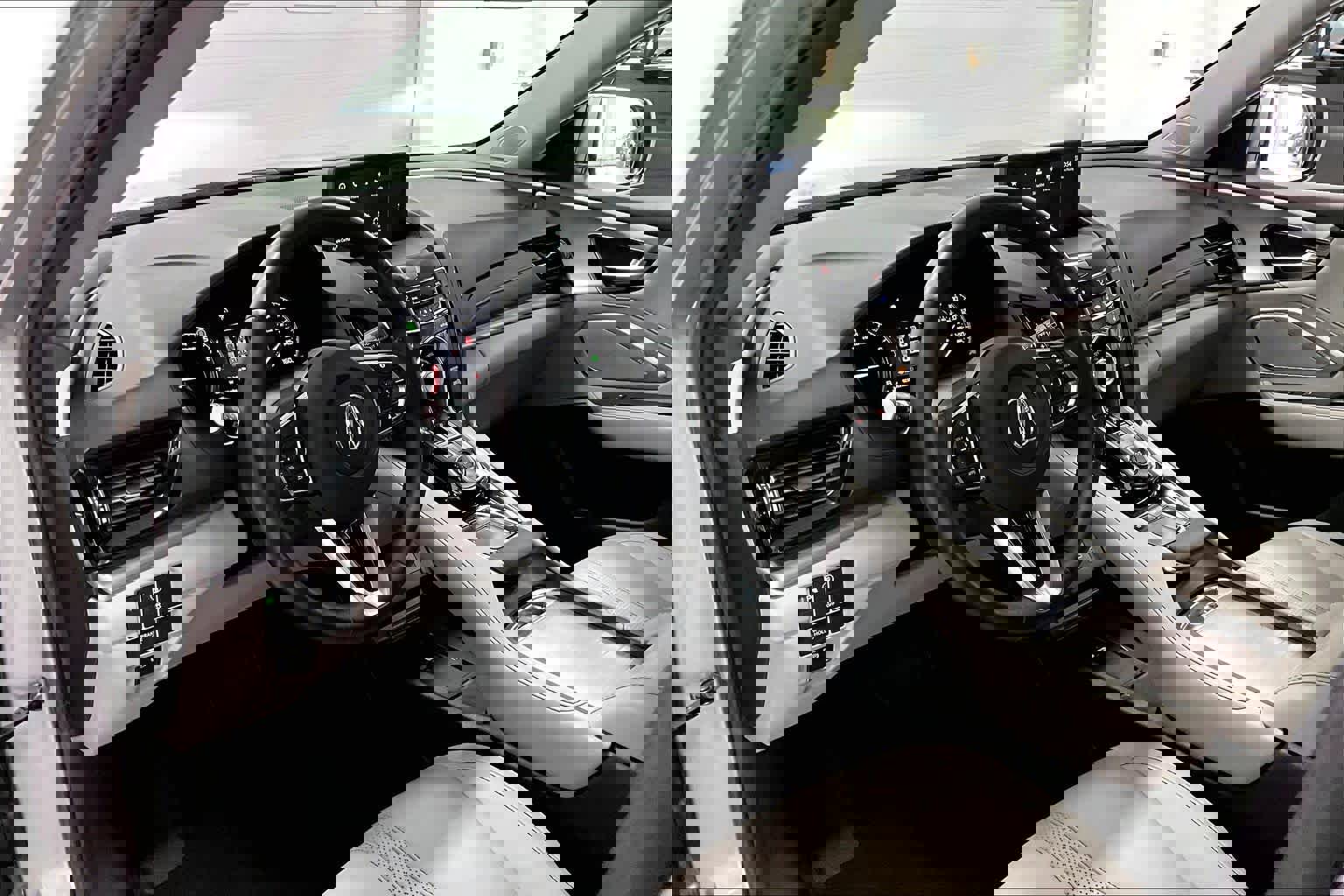 Used 2023 Acura RDX FWD w/ Technology Package image 2