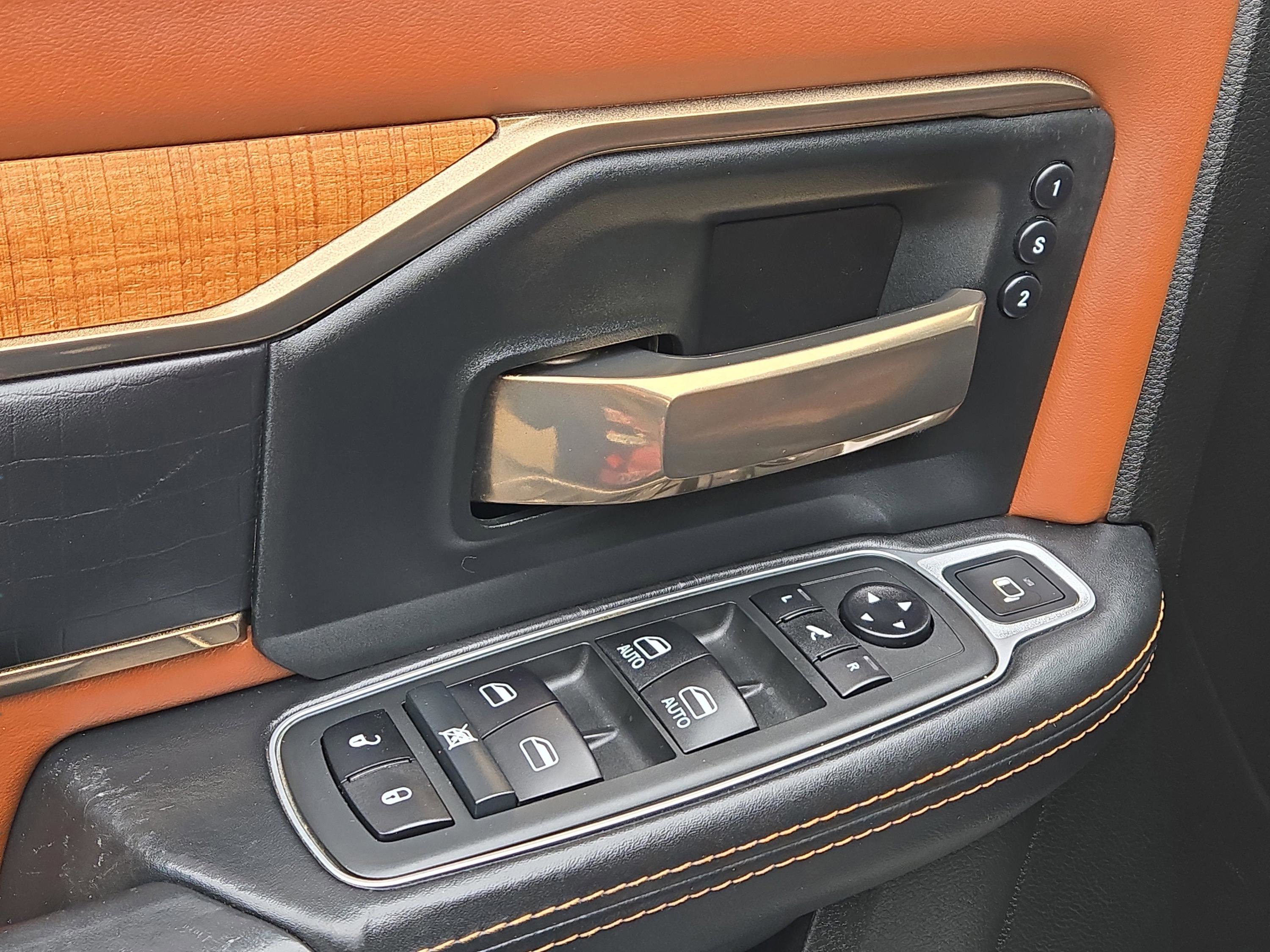 Used 2020 RAM 2500 Limited image 16