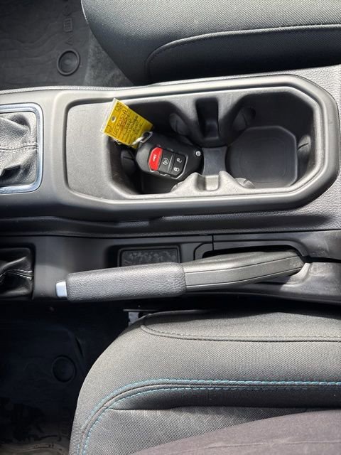 Used 2024 Jeep Wrangler Unlimited Rubicon 4xe w/ Technology Group AWD/4WD image 29