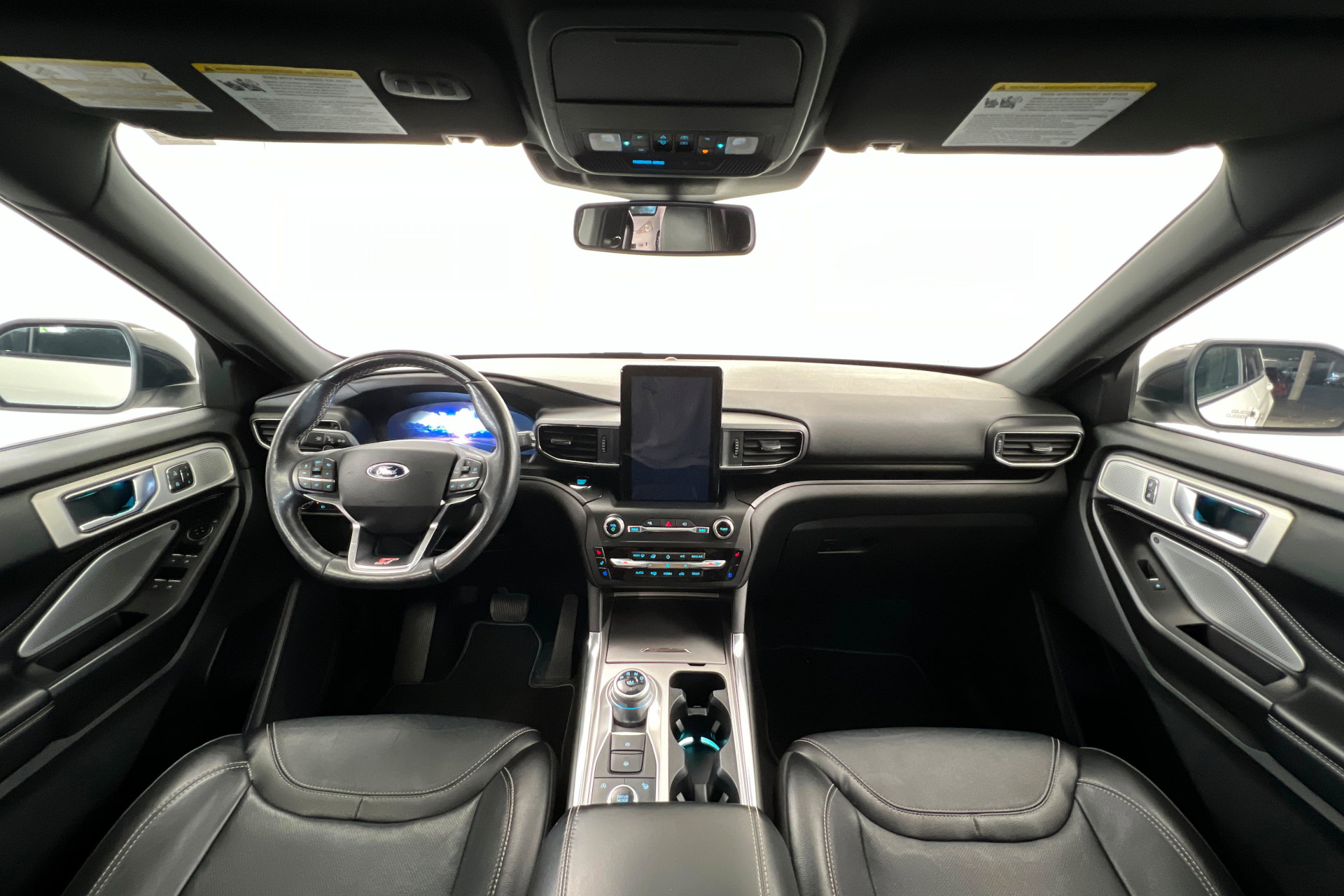 Used 2020 Ford Explorer ST w/ Premium Technology Package image 9