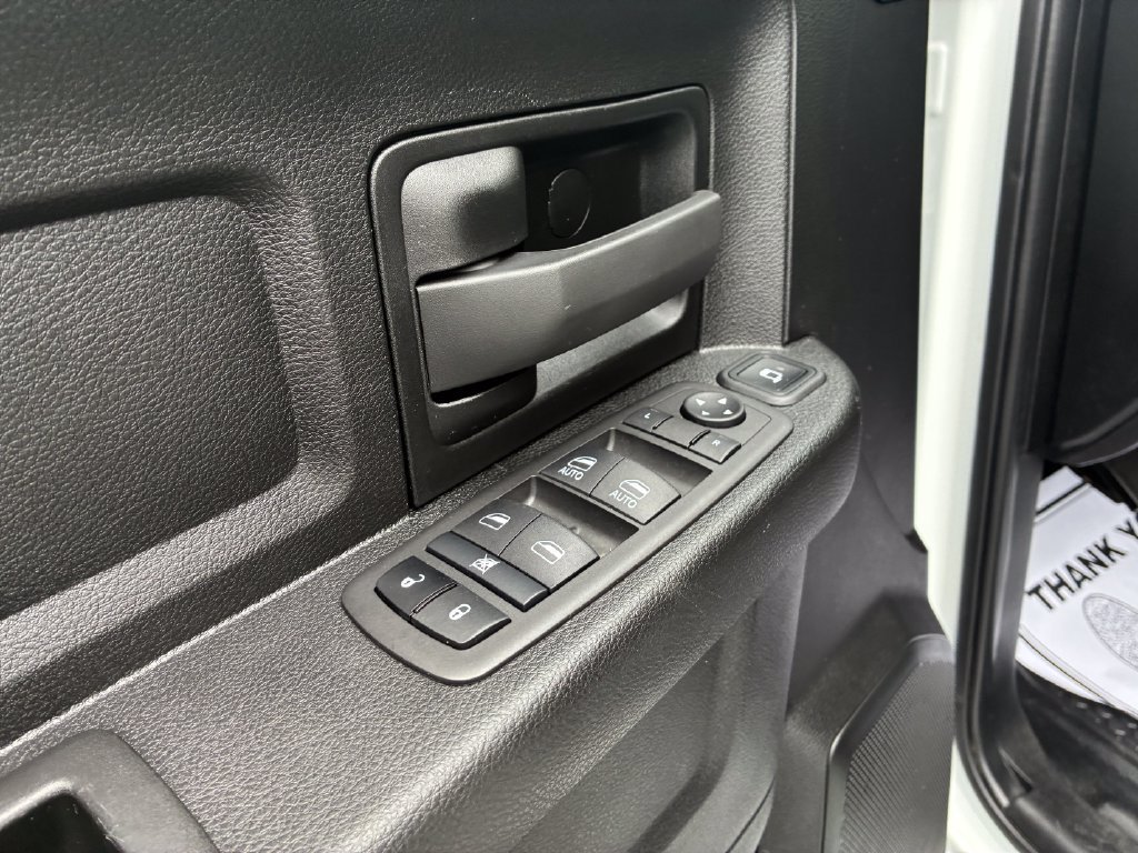 Used 2024 RAM 4500 Tradesman w/ Chrome Appearance Group AWD/4WD image 9
