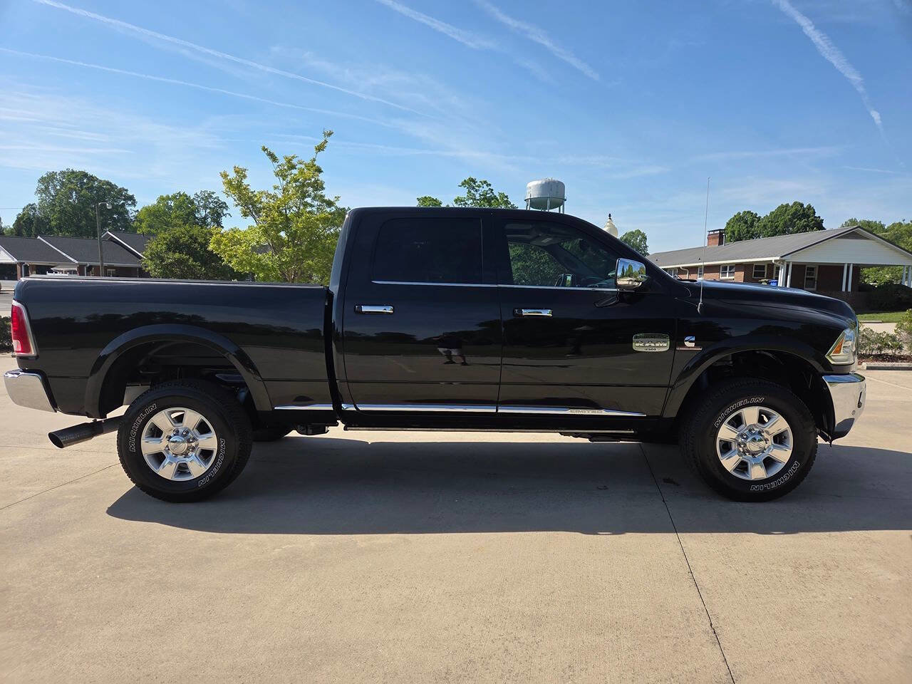 Used 2017 RAM 2500 Longhorn AWD/4WD image 6