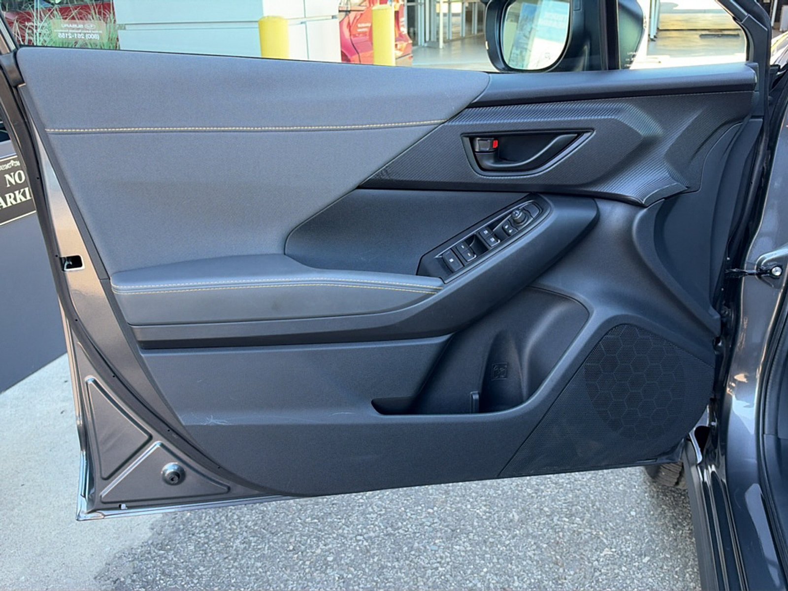 Used 2025 Subaru Crosstrek 2.5i Sport AWD/4WD image 14