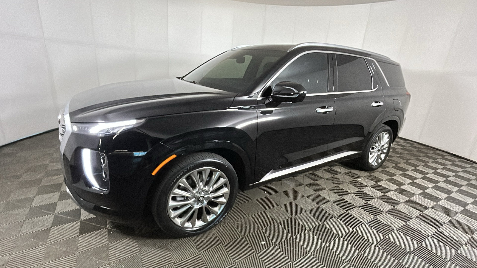 Used 2020 Hyundai Palisade Limited FWD image 8