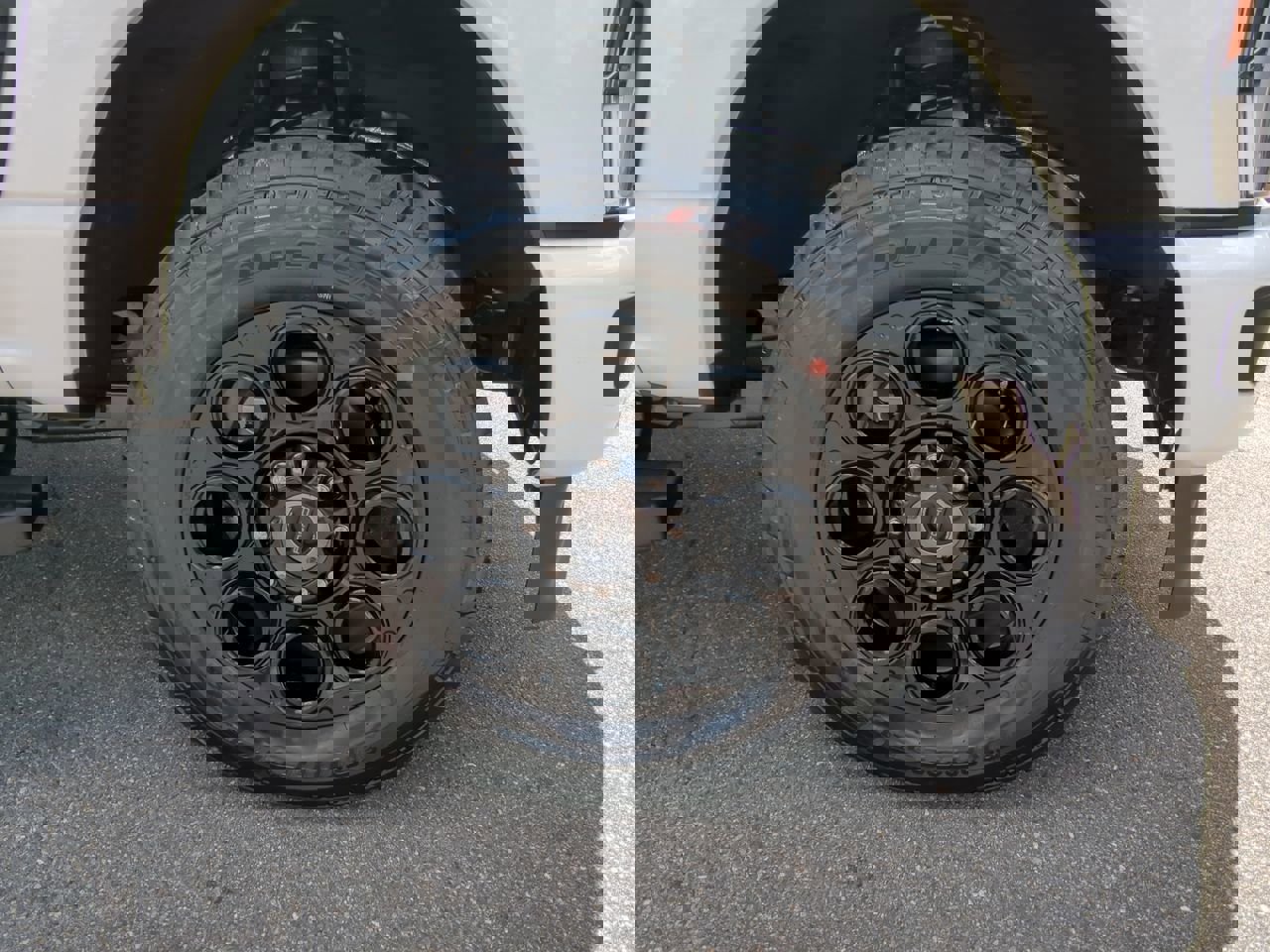 New 2025 Ford F350 Lariat w/ Lariat Ultimate Package image 11