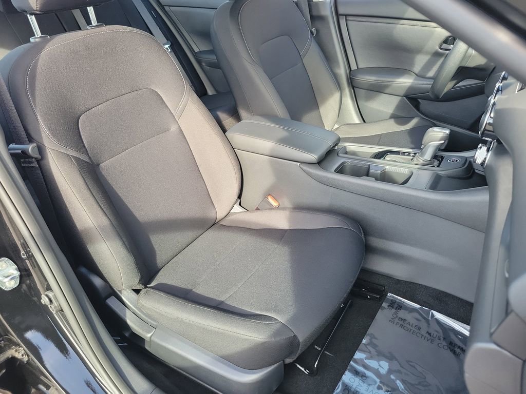 Used 2025 Nissan Sentra S FWD image 17