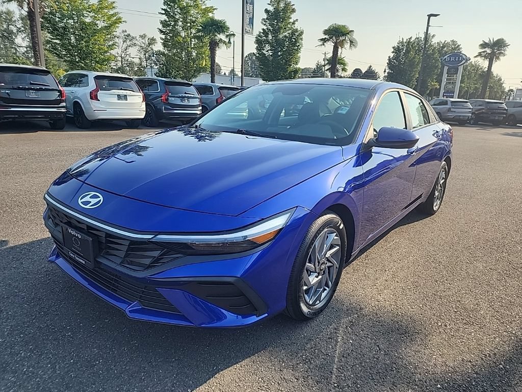 Used 2024 Hyundai Elantra SEL