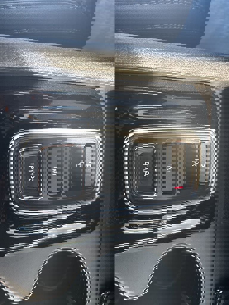 Used 2024 Honda Pilot EX-L image 29