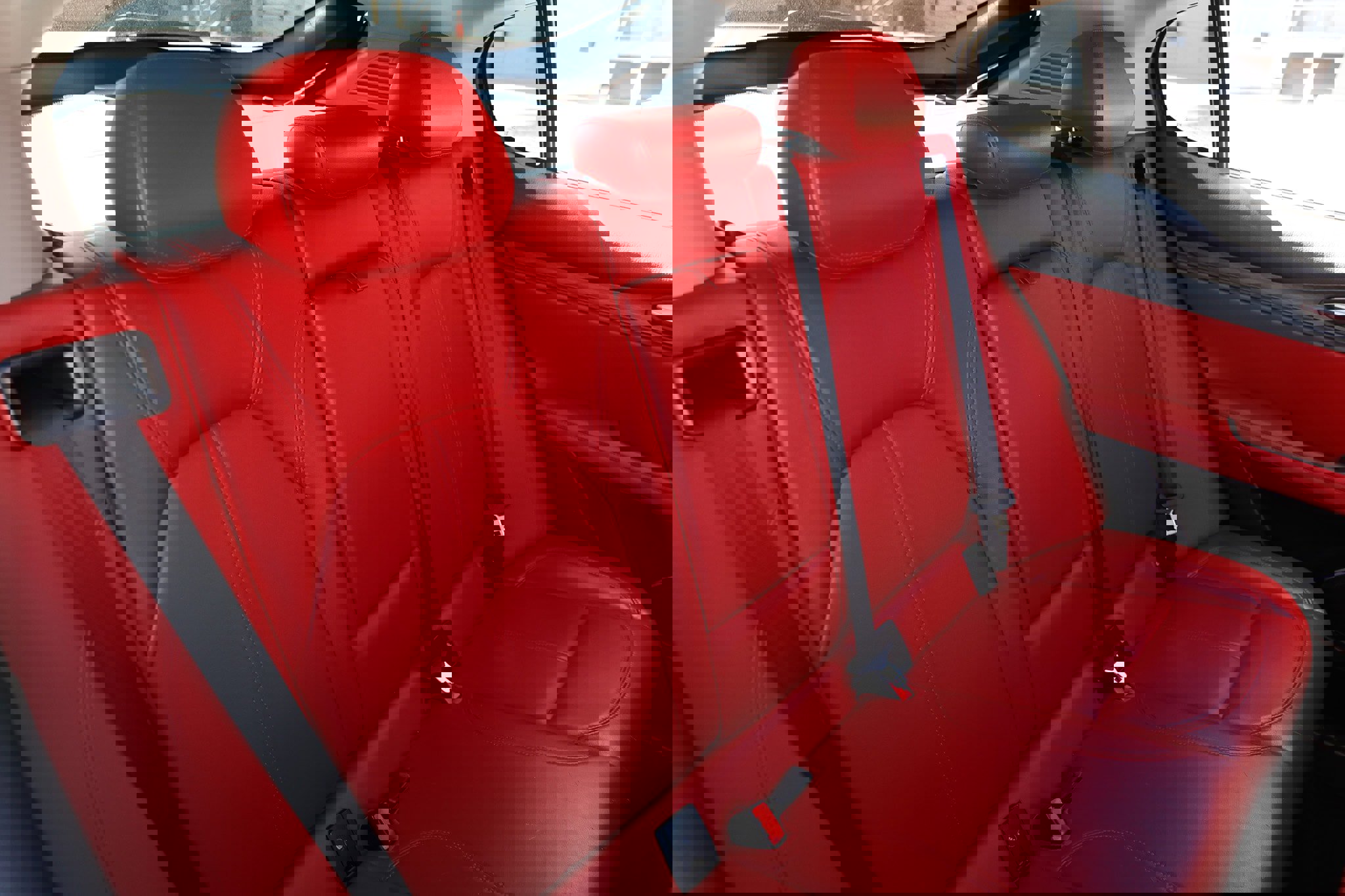 Used 2018 Alfa Romeo Stelvio image 17