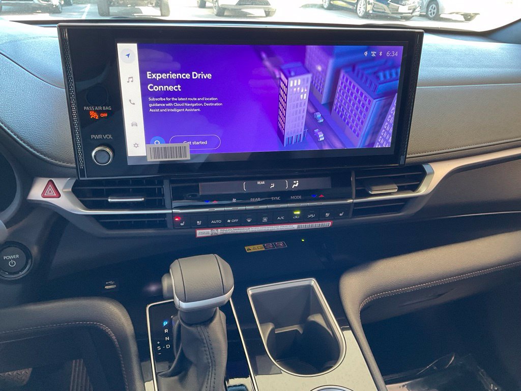 New 2026 Toyota Sienna Platinum AWD/4WD image 11