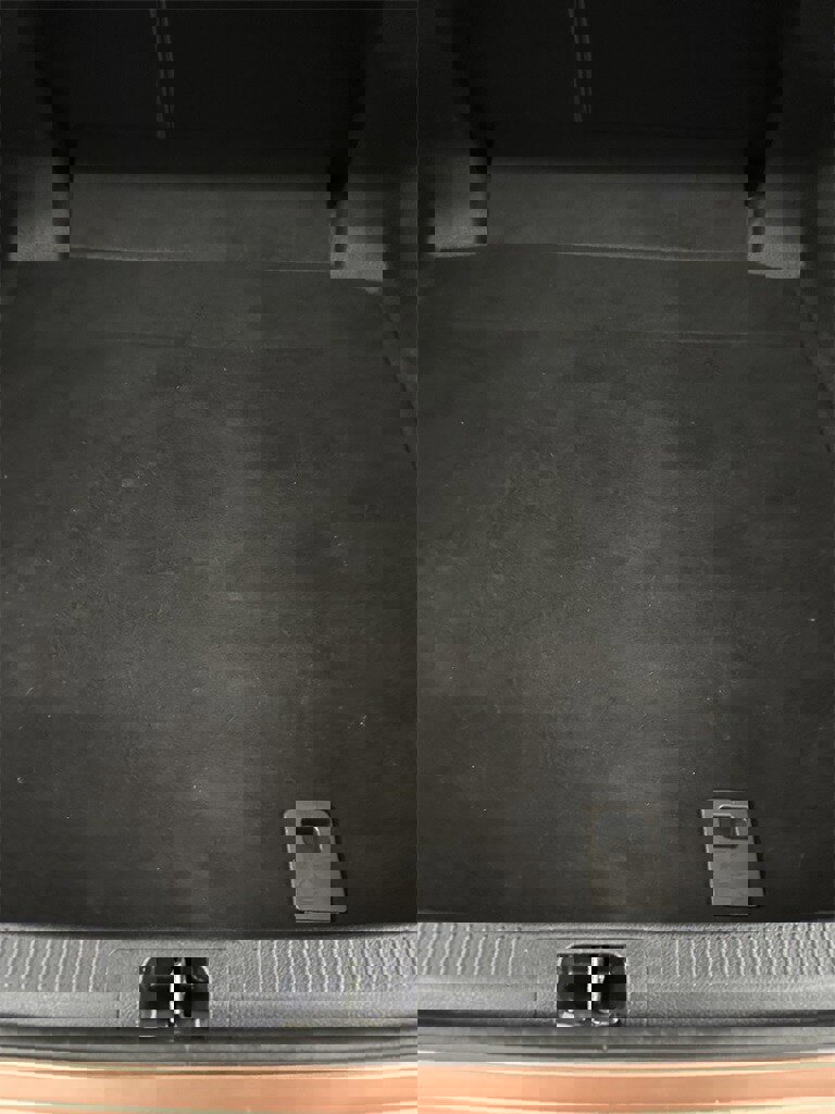 Used 2022 Toyota Camry XSE image 30