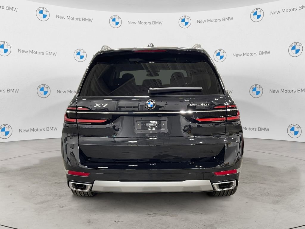 New 2026 BMW X7 xDrive40i AWD/4WD image 4