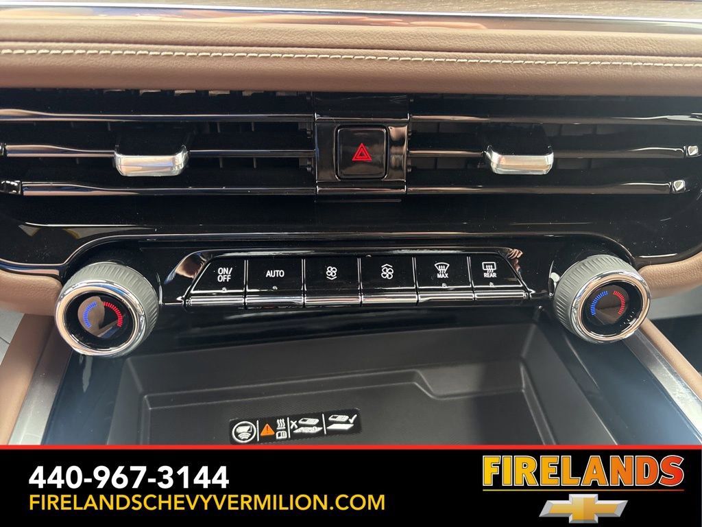 New 2026 Chevrolet Suburban High Country image 23