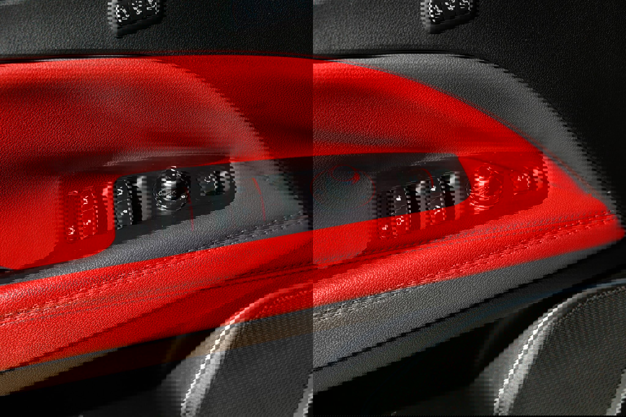 Used 2018 Alfa Romeo Stelvio image 49