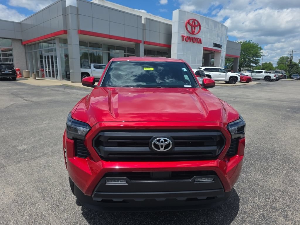 Certified 2025 Toyota Tacoma SR5 AWD/4WD image 2