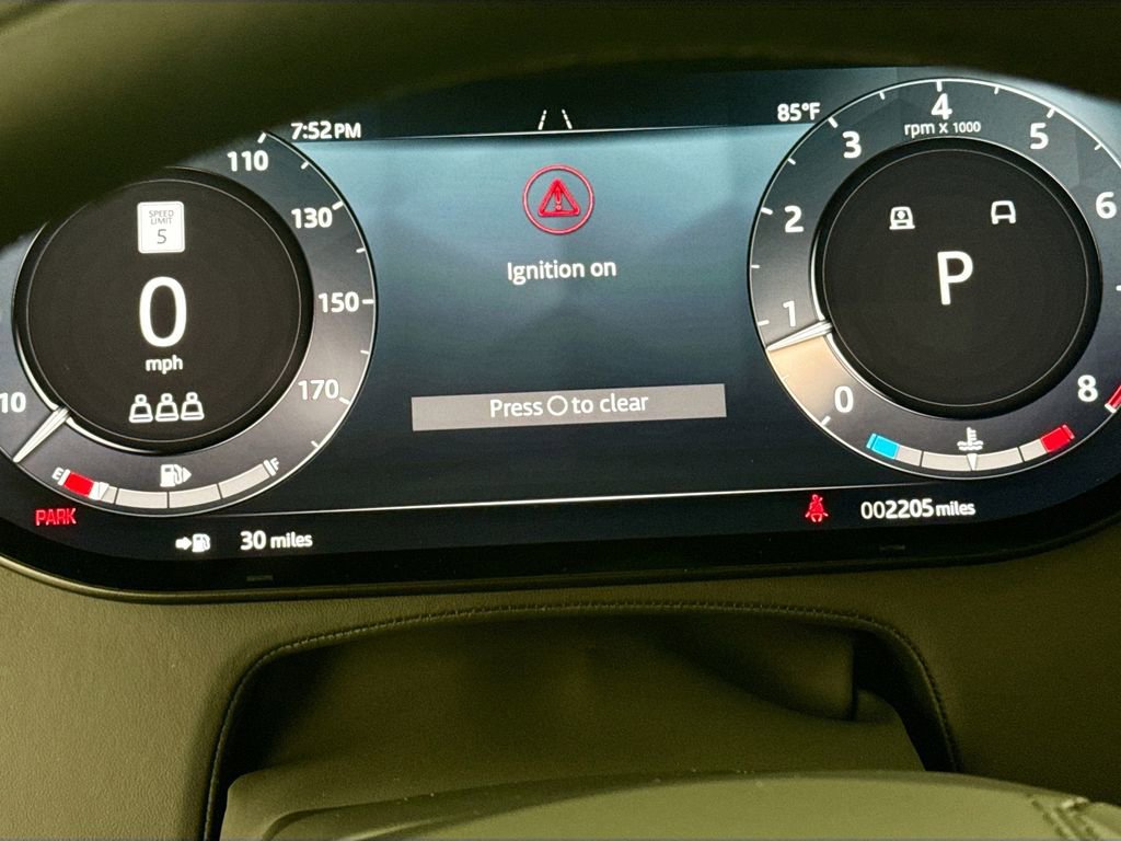 Used 2025 Land Rover Range Rover Sport Autobiography AWD/4WD image 12