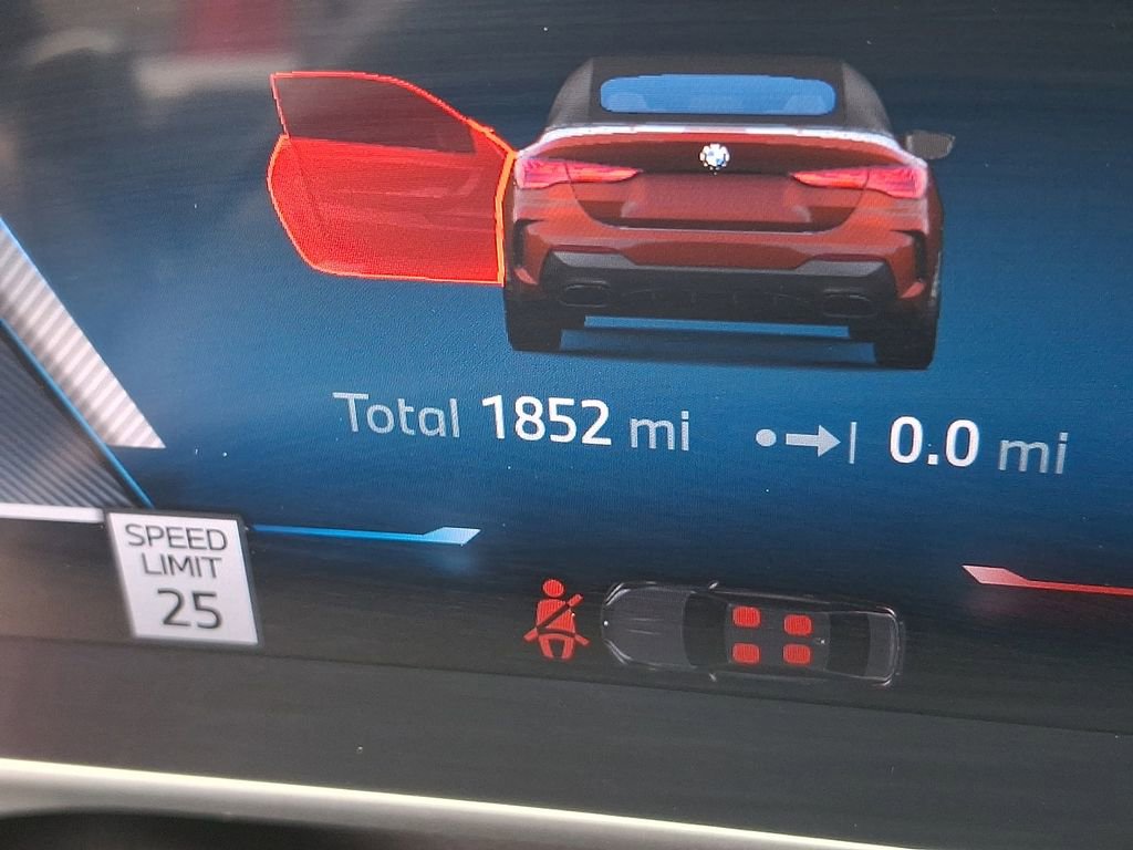 Used 2026 BMW M440i Convertible image 17