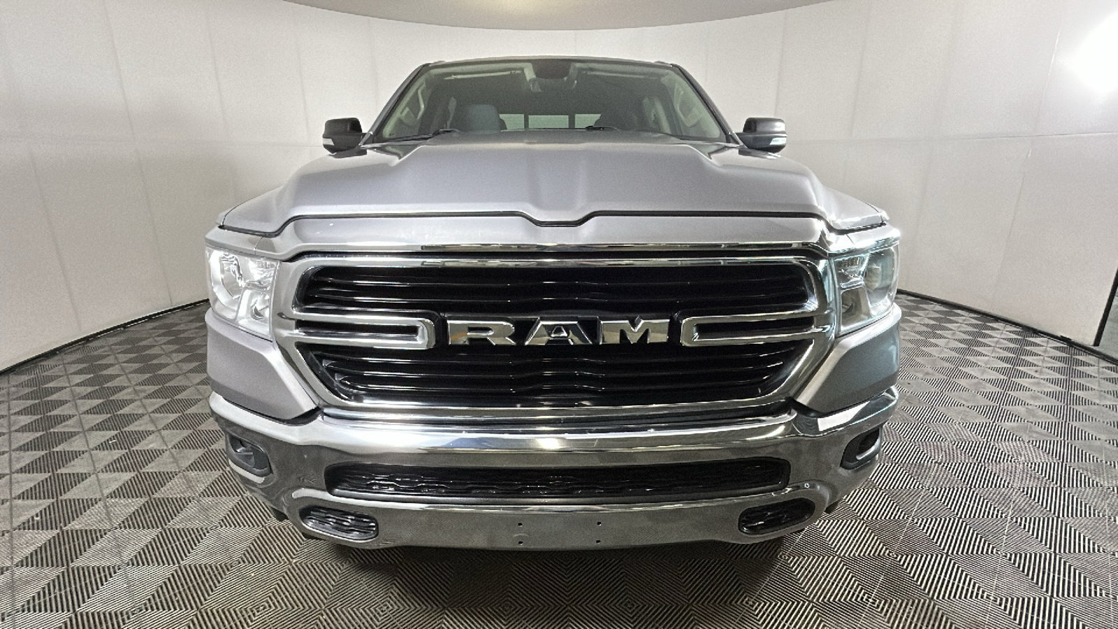 Used 2019 RAM 1500 Big Horn RWD image 9