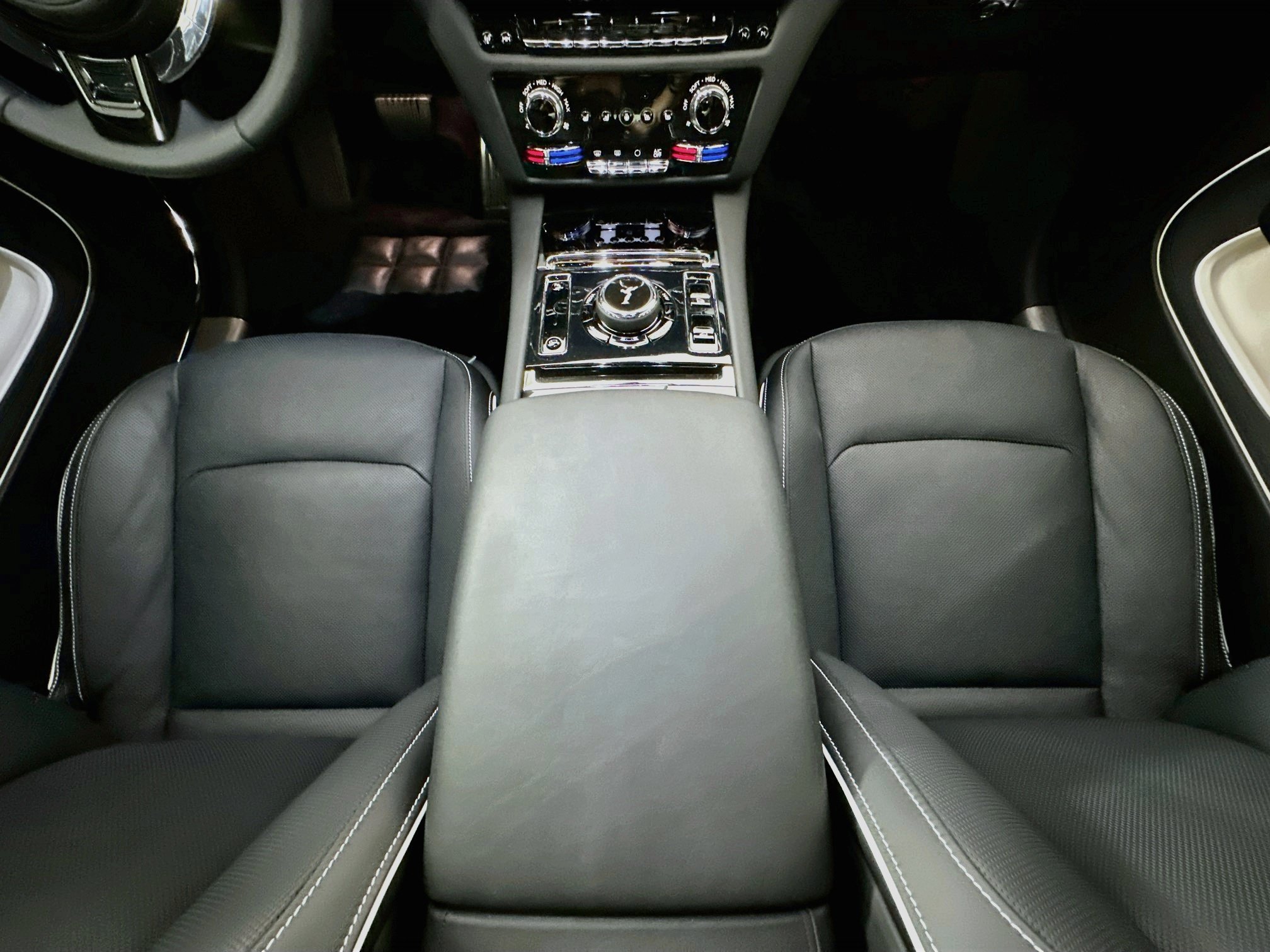 Used 2024 Rolls-Royce Spectre w/ Spectre Launch Package AWD/4WD image 23