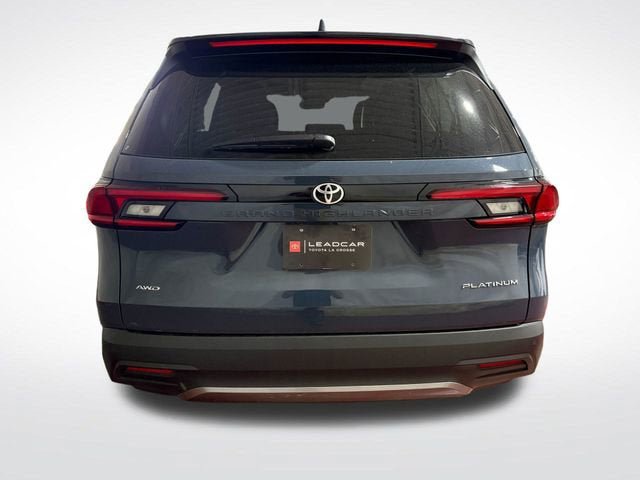 Used 2026 Toyota Grand Highlander AWD image 4