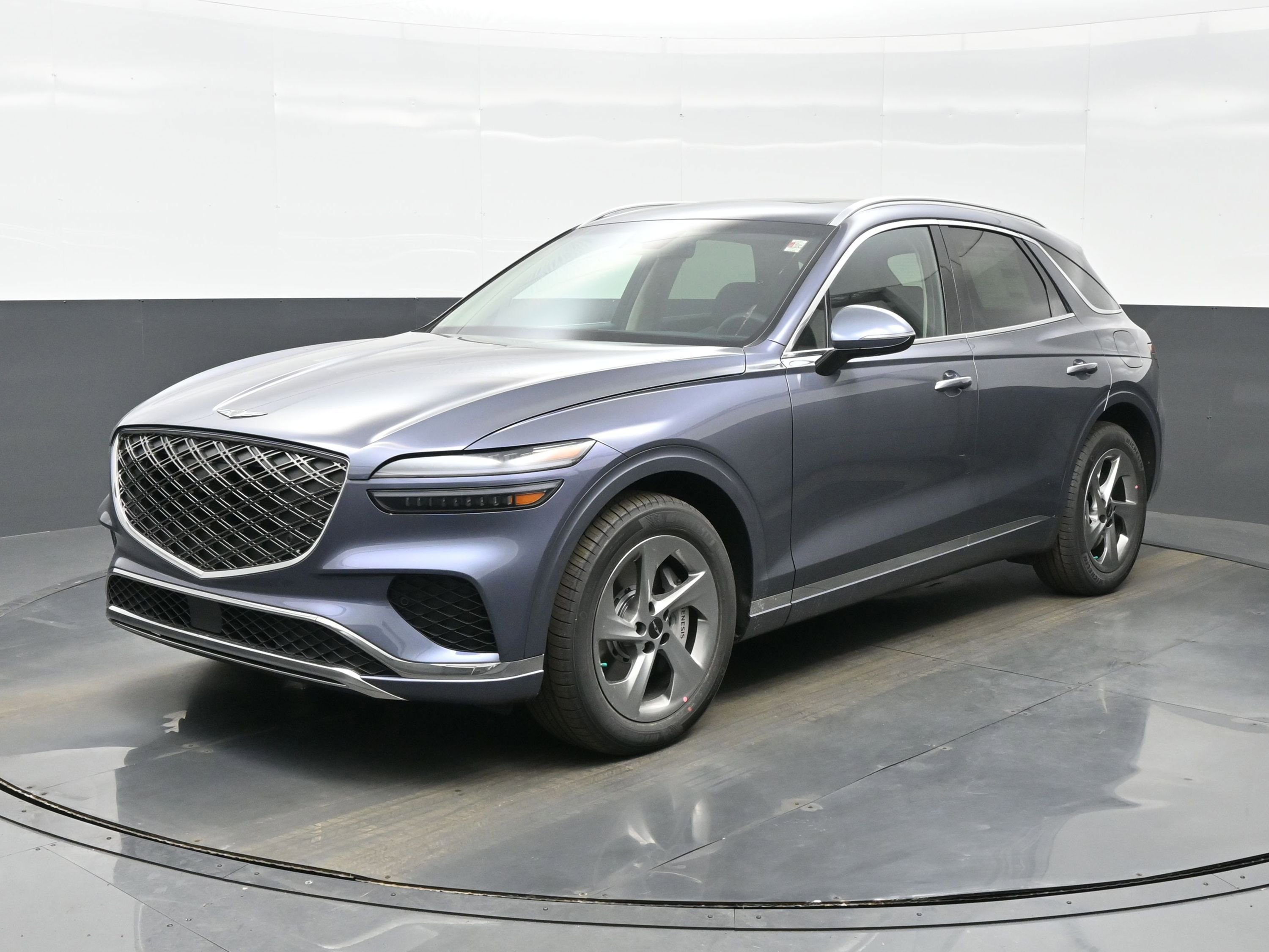 New 2026 Genesis GV70 2.5T Select image 2