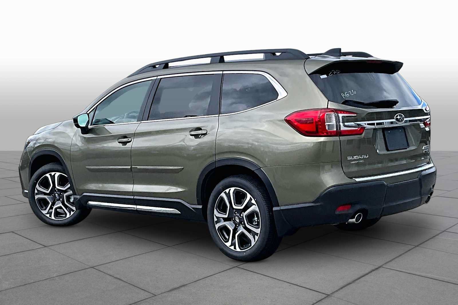 New 2026 Subaru Ascent Limited AWD/4WD image 11