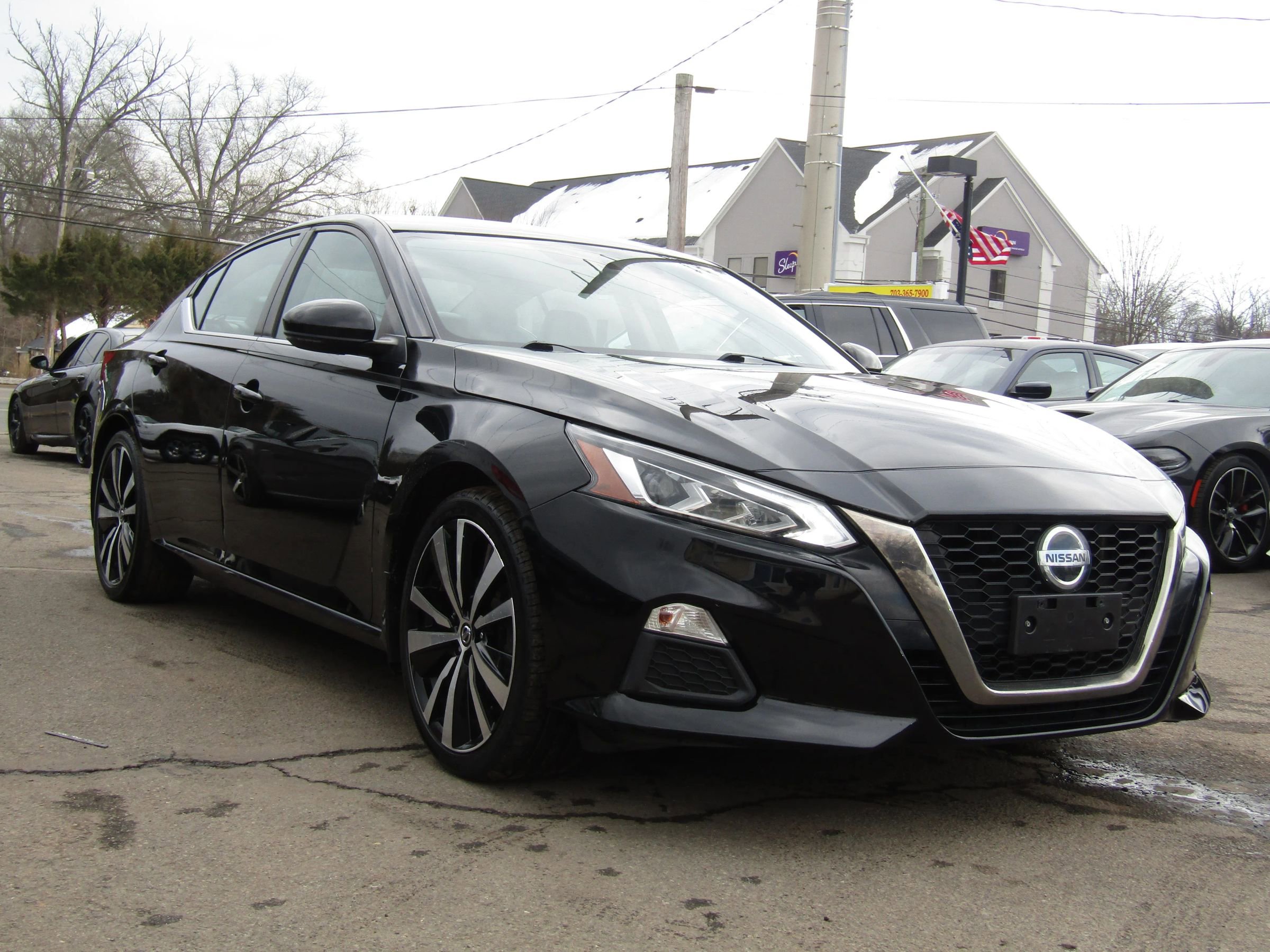 Used 2019 Nissan Altima 2.5 SR w/ SR Premium Package