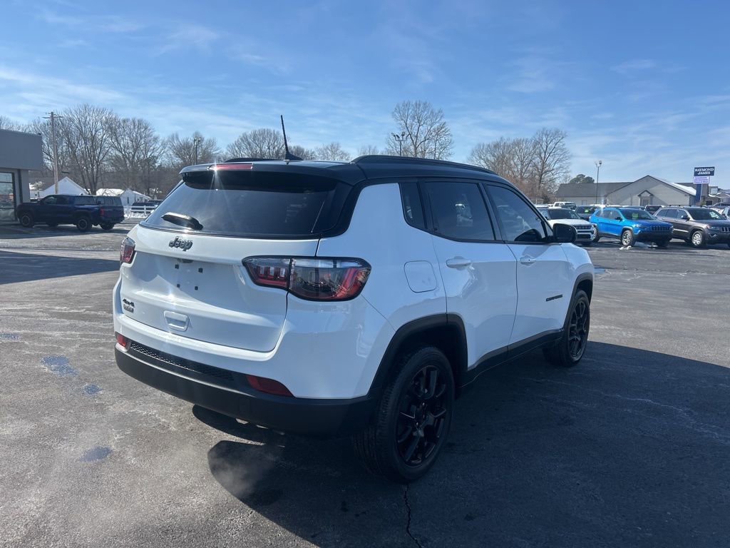 Used 2023 Jeep Compass Altitude image 5