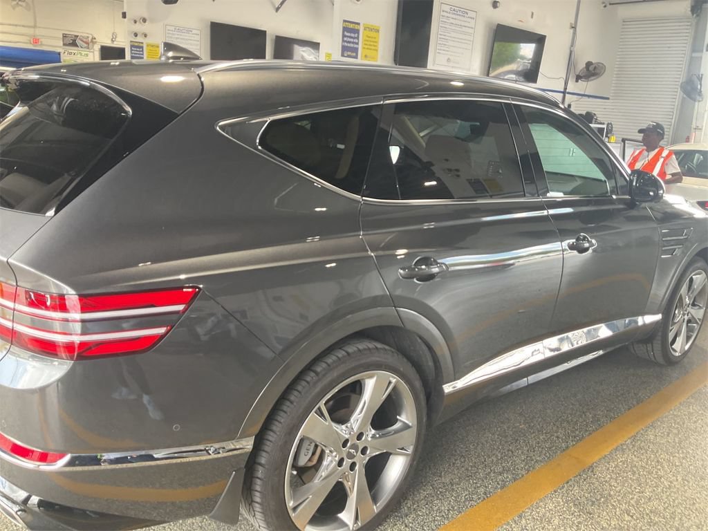 Used 2023 Genesis GV80 2.5T w/ Prestige Package AWD/4WD image 2