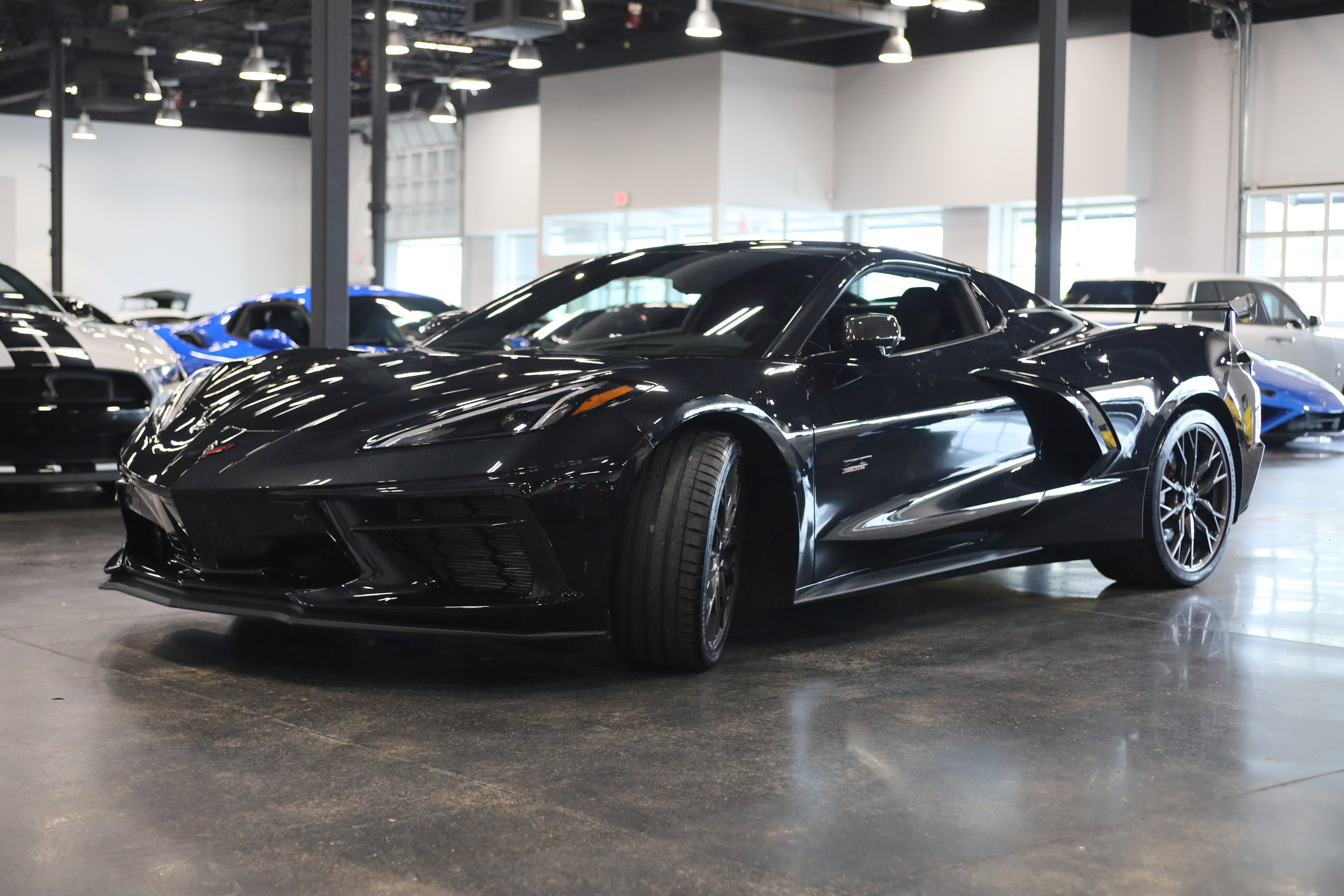 Used 2023 Chevrolet Corvette Stingray Premium Conv w/ Z51 Performance Package RWD image 4