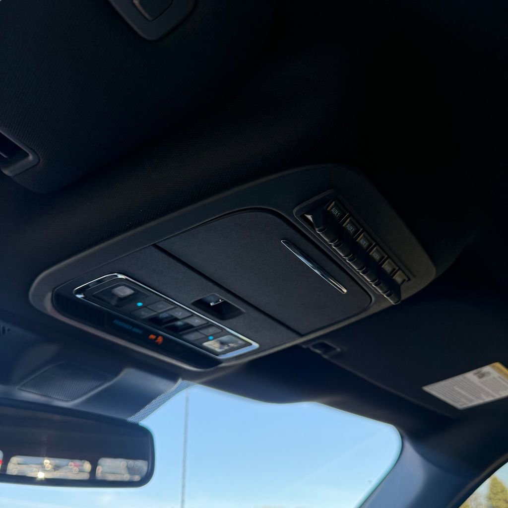 Used 2025 Ford F150 Raptor w/ Equipment Group 803A Raptor R AWD/4WD image 34