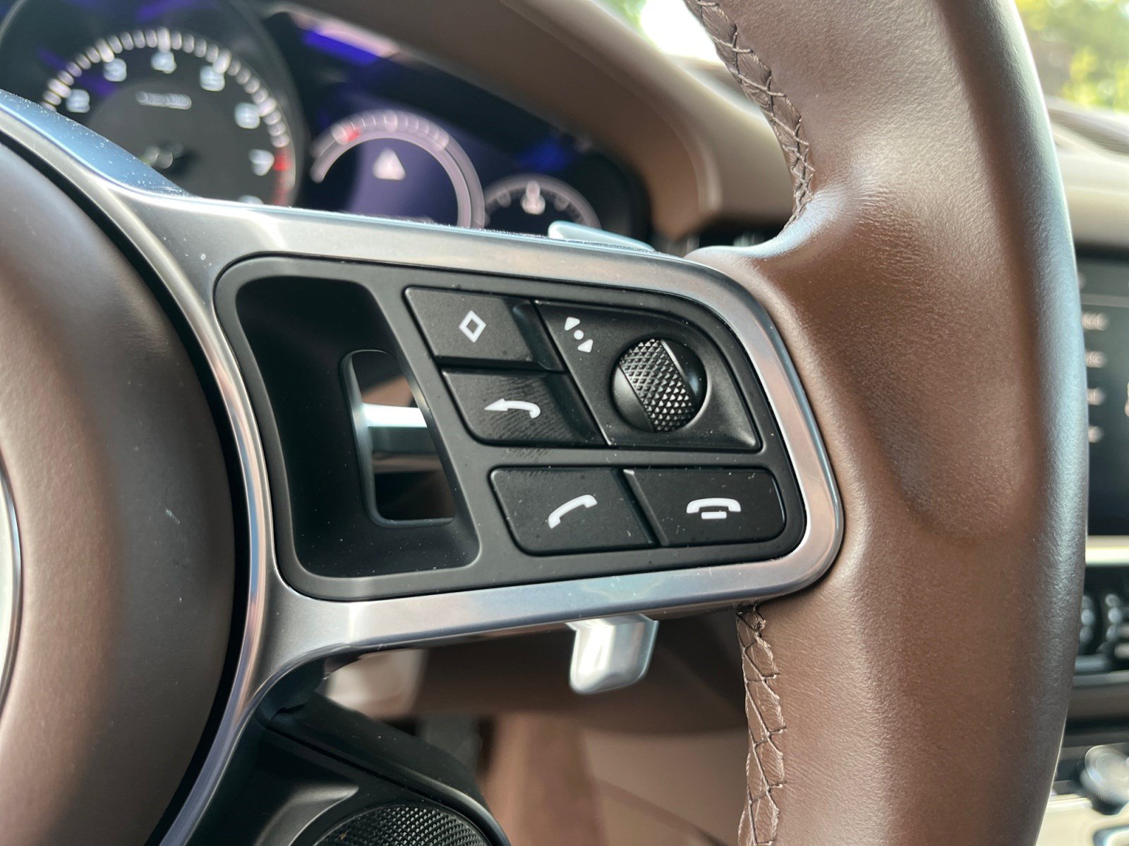 Used 2022 Porsche Cayenne E-Hybrid AWD/4WD image 15
