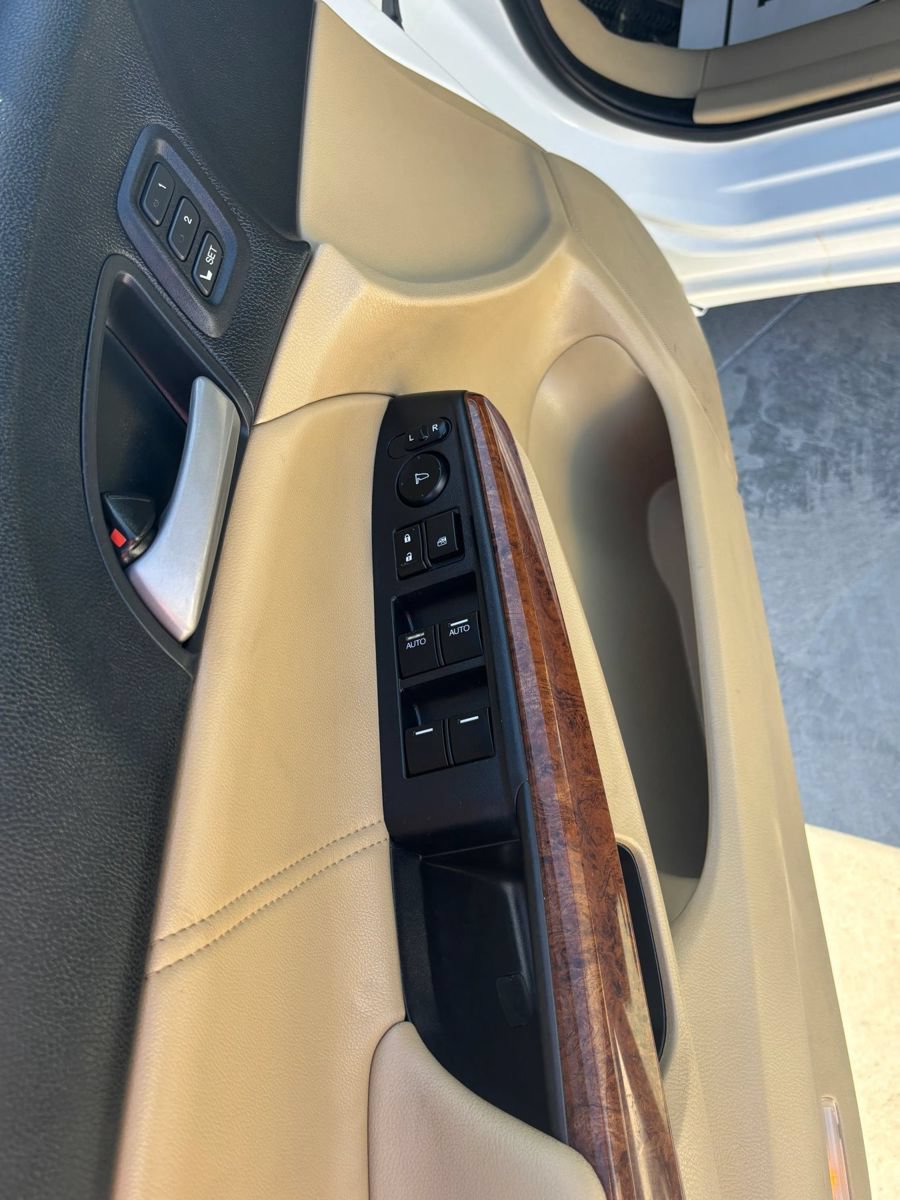 Used 2012 Honda Accord EX-L image 10