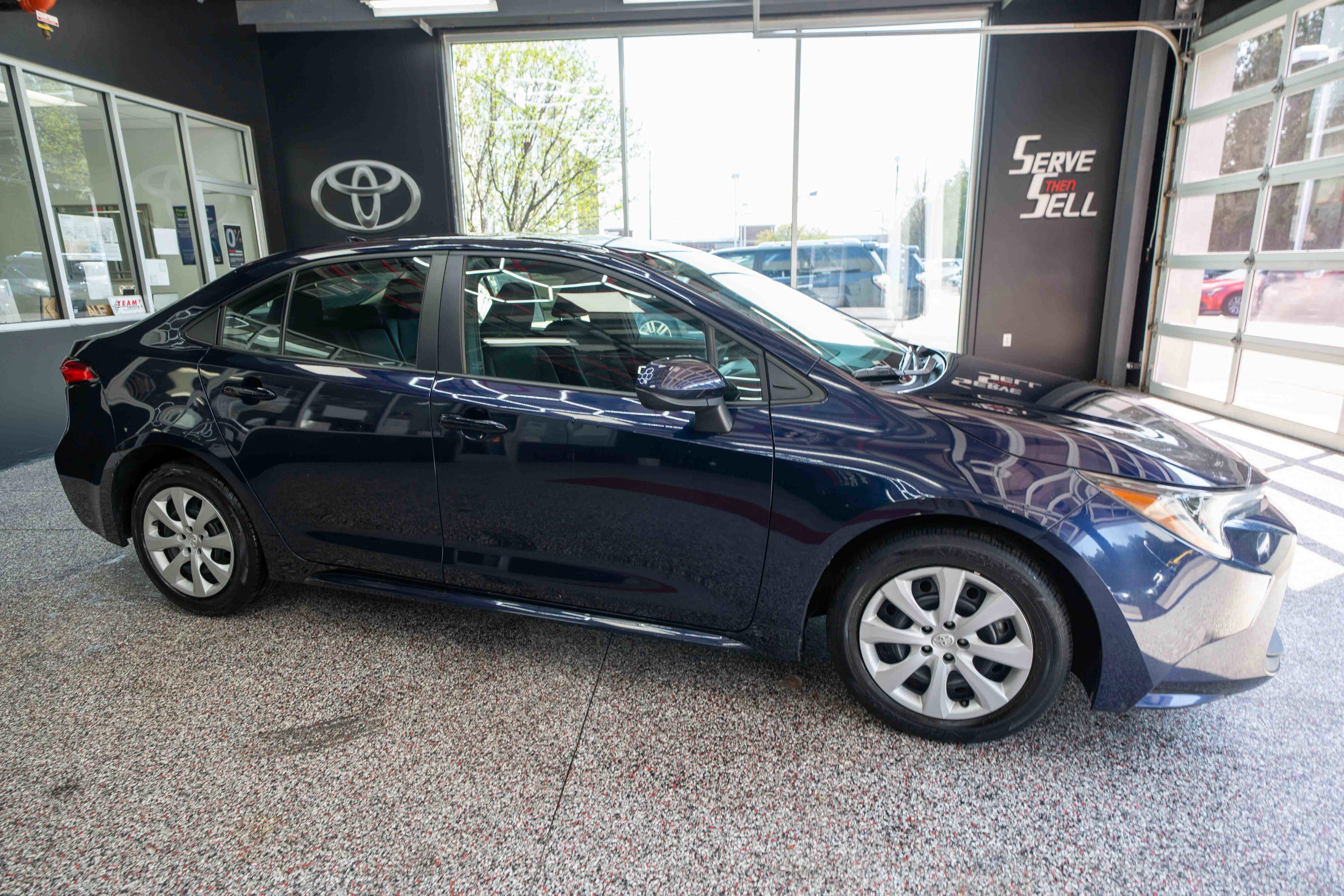 Used 2024 Toyota Corolla LE image 5