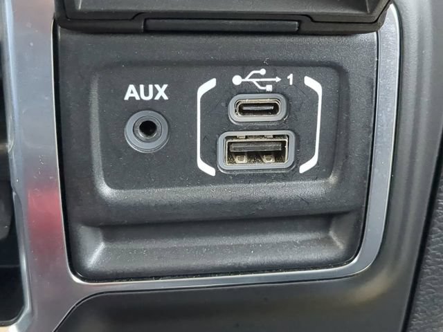 Used 2022 Jeep Gladiator Sport AWD/4WD image 24