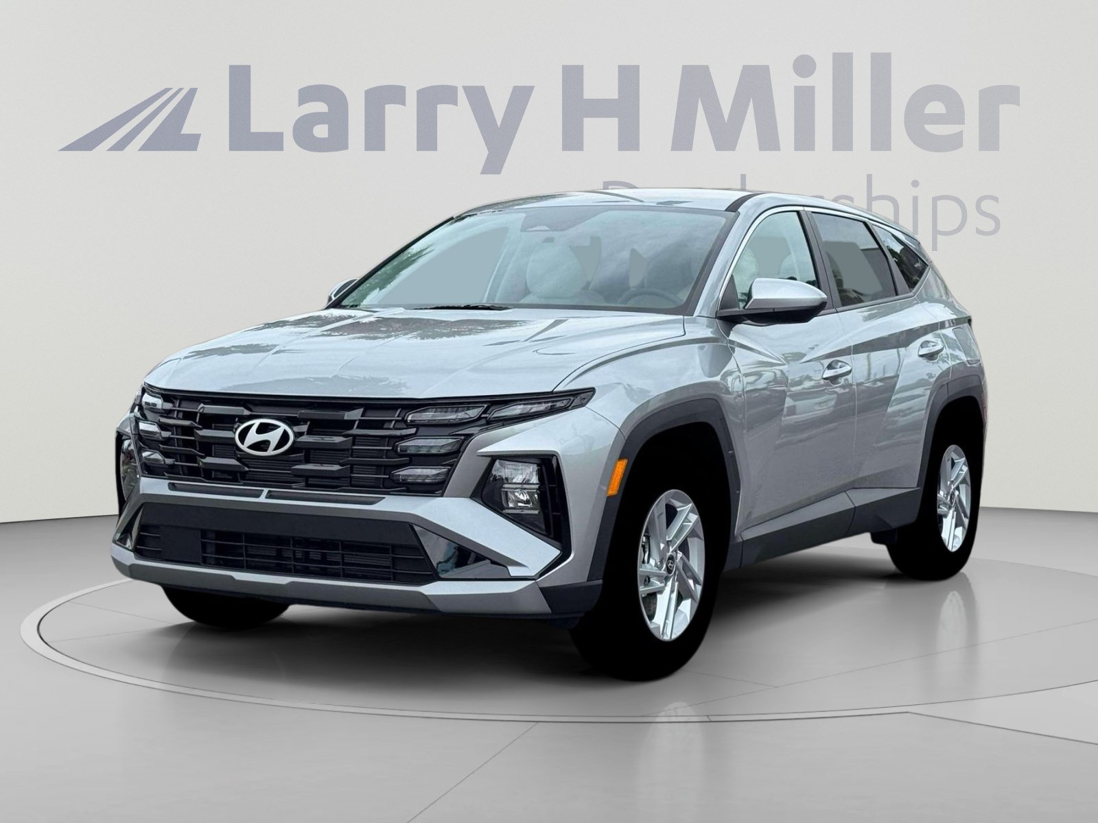 New 2026 Hyundai Tucson SE FWD image 1